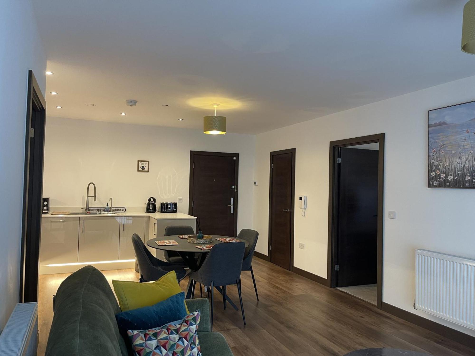 The Godfreys, Edinburgh Way, Harlow Exterior foto